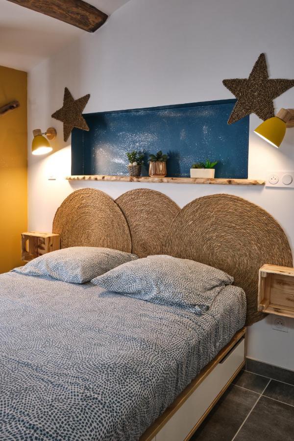 Place Carnot - Studio Tout Equipe Avec Jacuzzi Proche Toutes Commodites Carcasona Exterior foto
