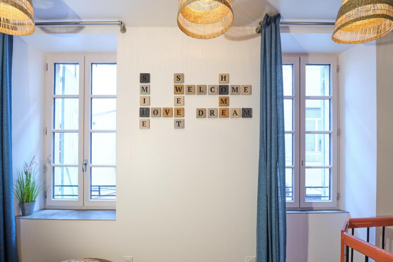 Place Carnot - Studio Tout Equipe Avec Jacuzzi Proche Toutes Commodites Carcasona Exterior foto